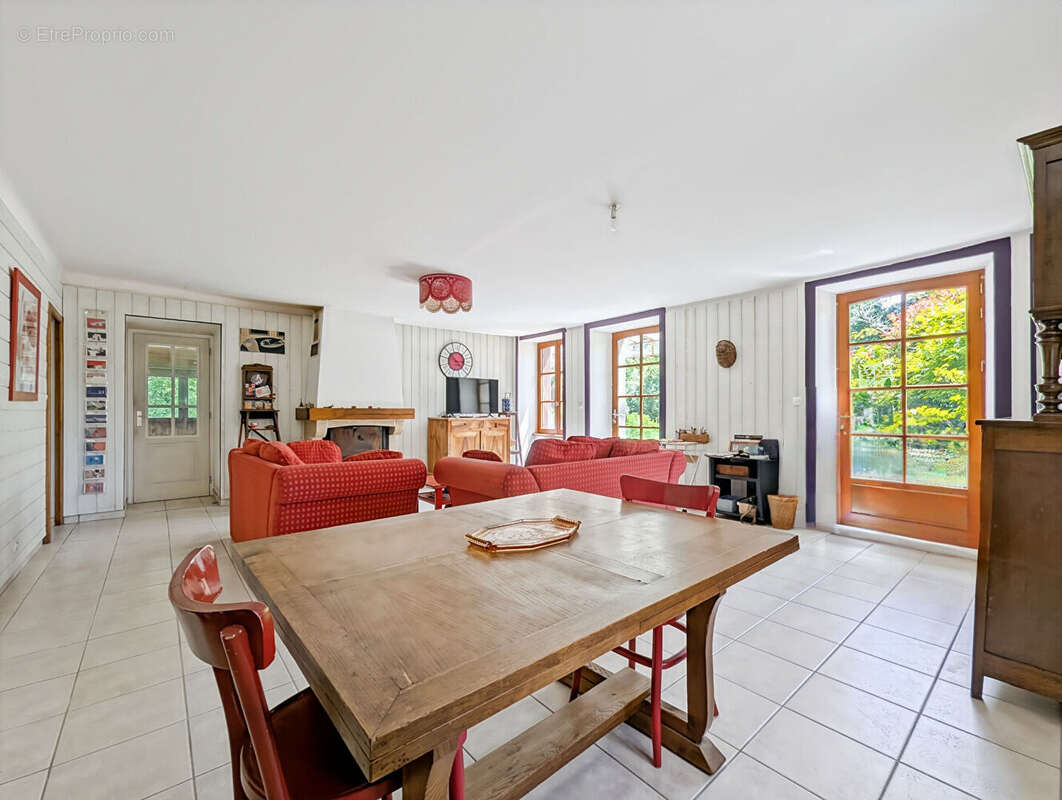 Maison 5 pièces - 114 m² sur 2 900 m²  - Gare à pied ?-Montreuil-sur-Ille 35440 - photo 2