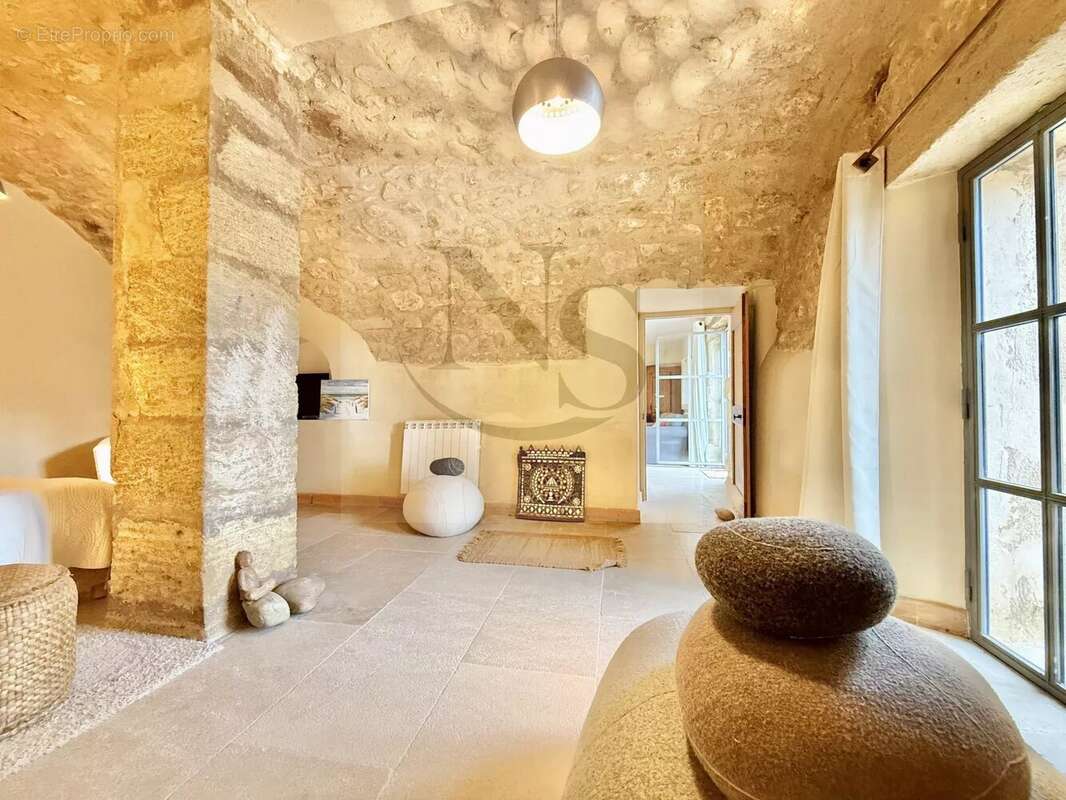 Maison à AIX-EN-PROVENCE