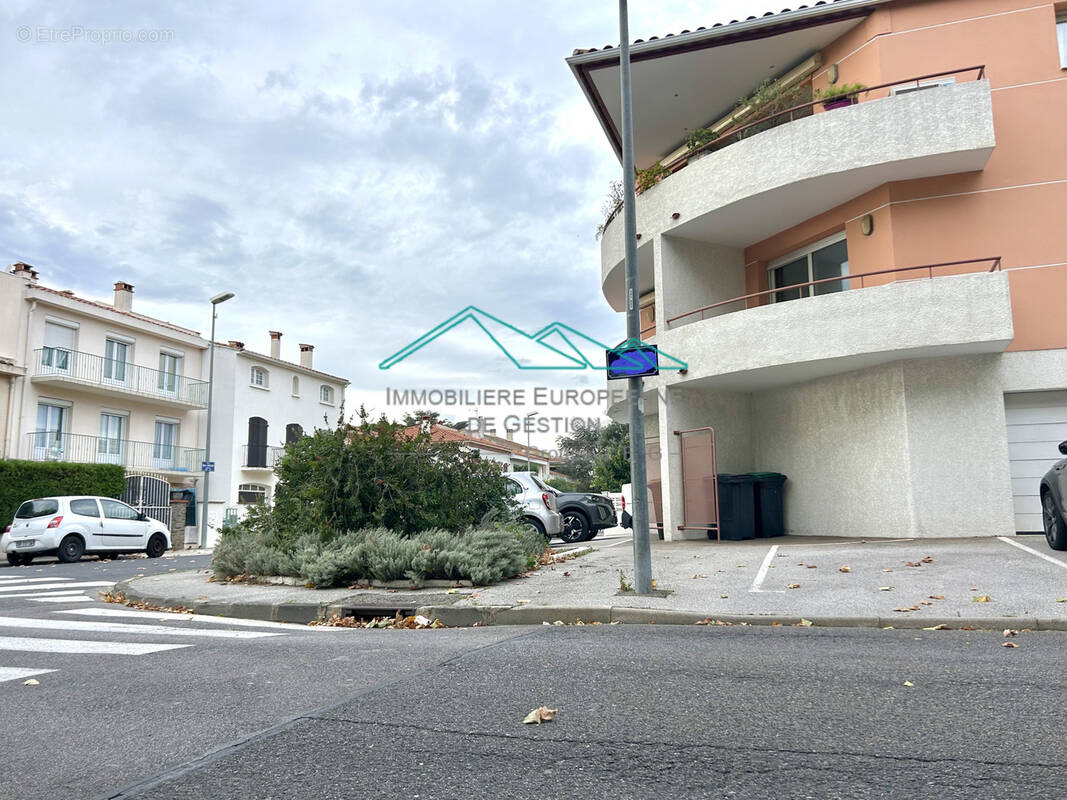 Parking à PERPIGNAN
