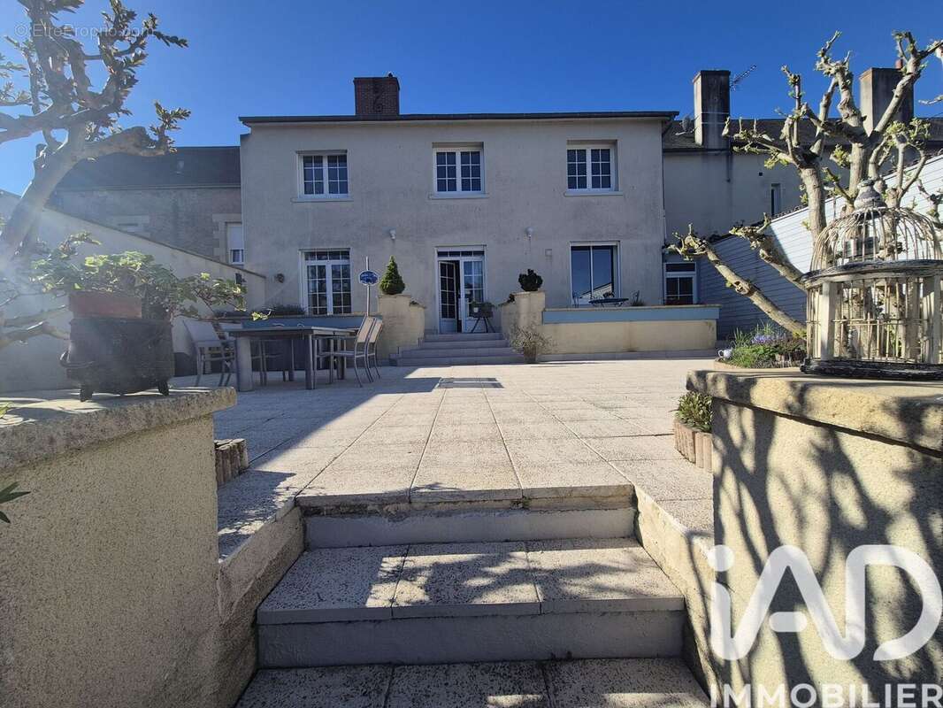 Photo 1 - Maison à THOUARS