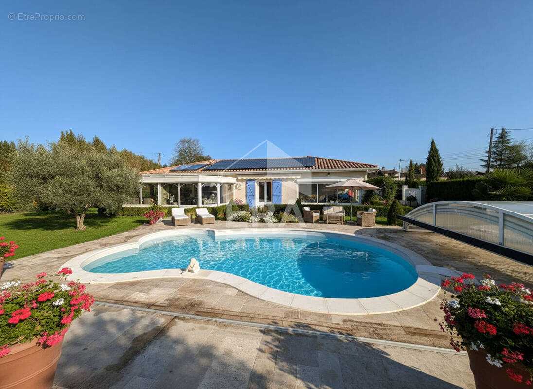 Maison à MONTPON-MENESTEROL