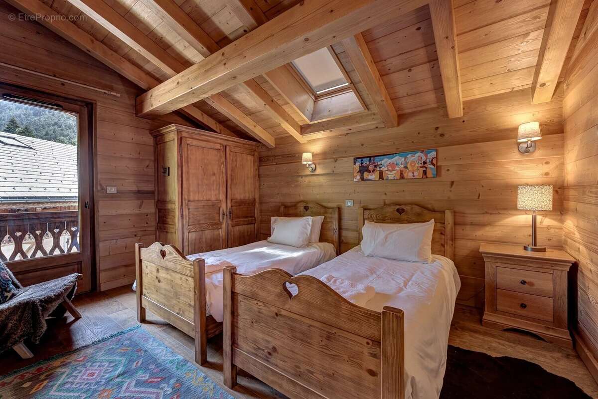MONTRIOND : chalet de 5 chambres - photo 8