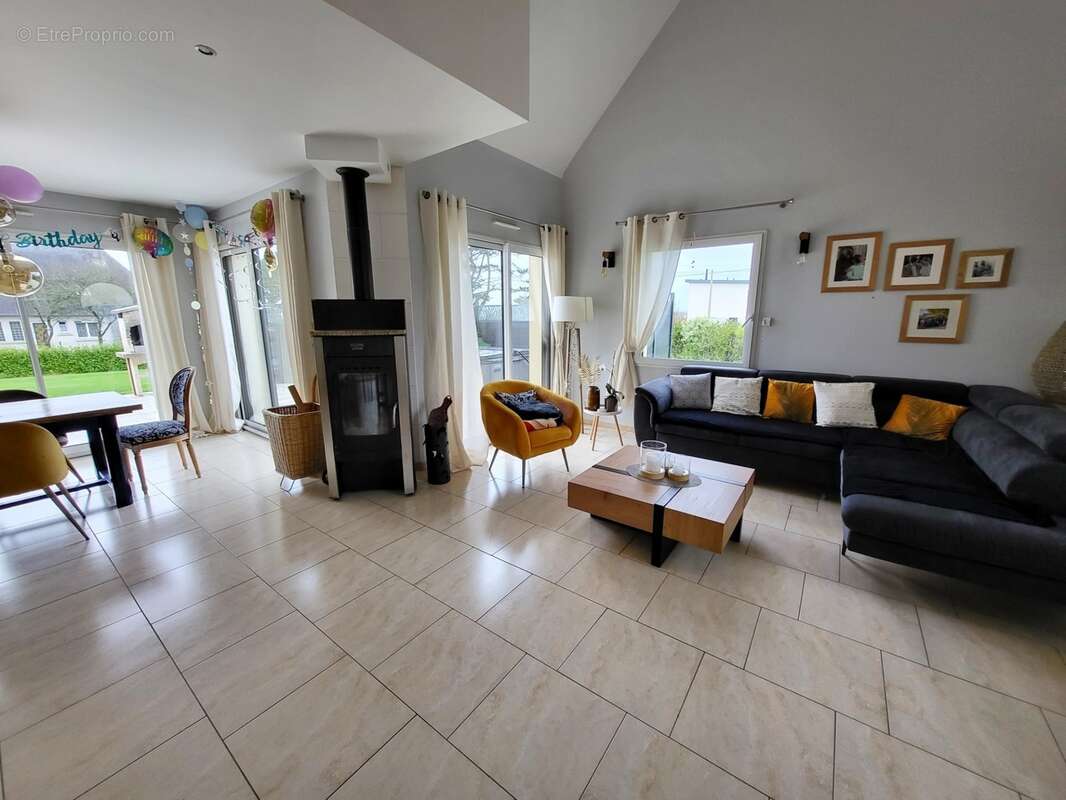 Maison à vendre 9 pièces TELGRUC SUR MER (29) - photo 23