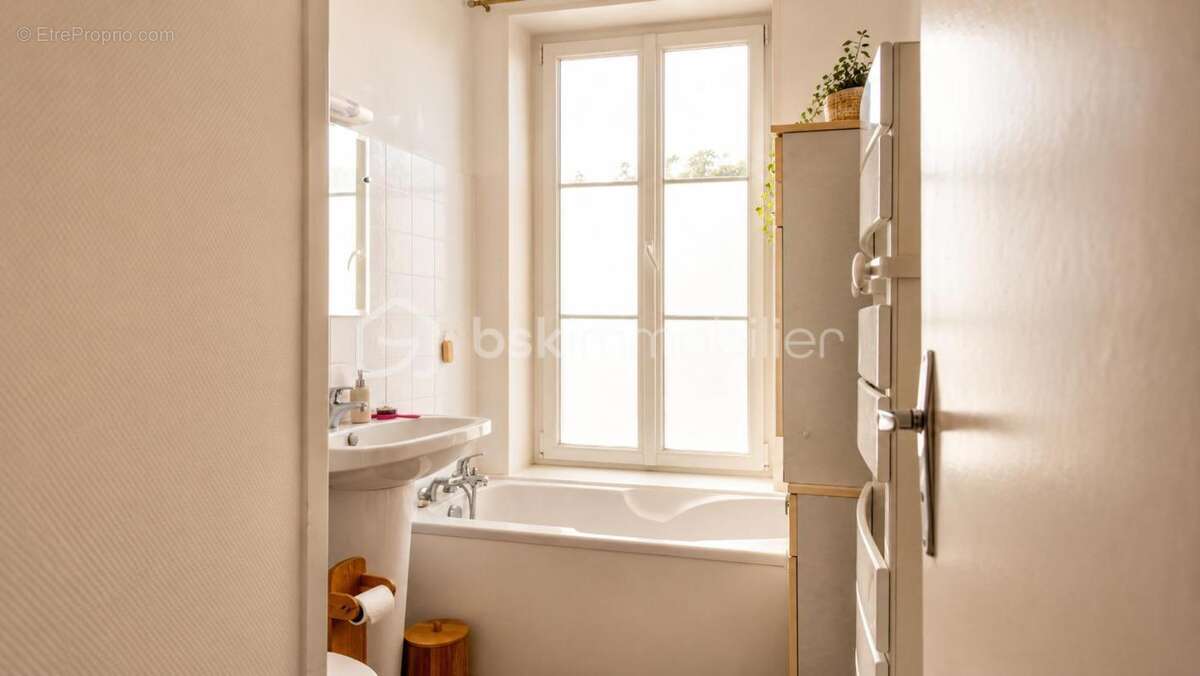  louviers centre-ville  appartement de 58 m²  108 000 € - photo 9