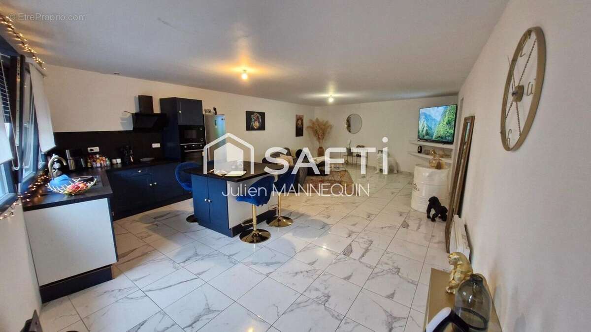 Photo 3 - Maison à SAINT-QUENTIN