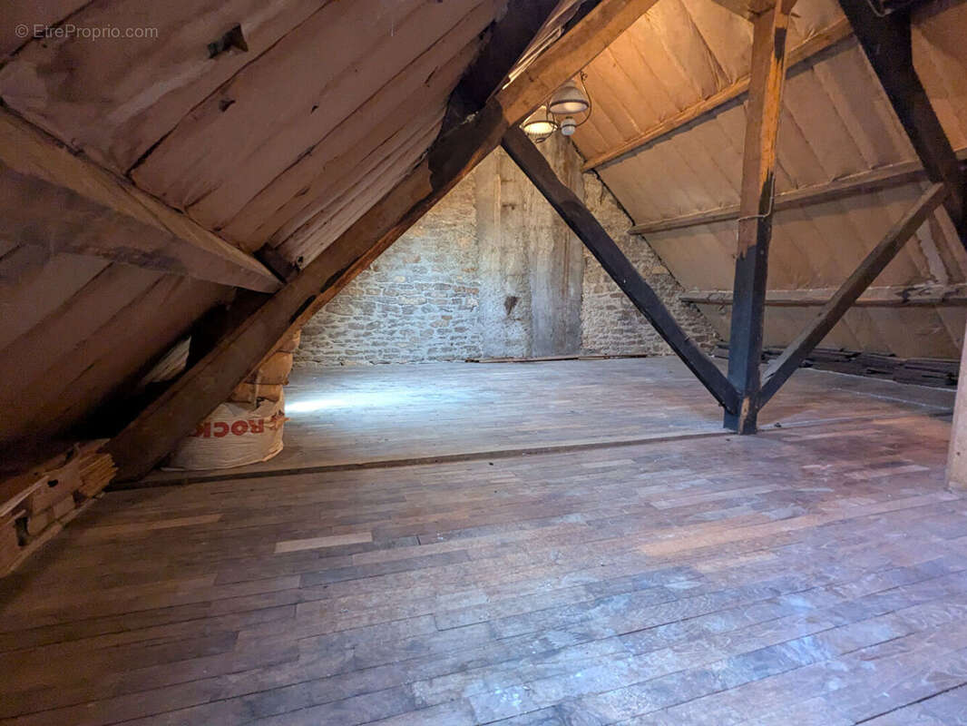 Maison Croix Helléan 8 pièces 105m2 - photo 17