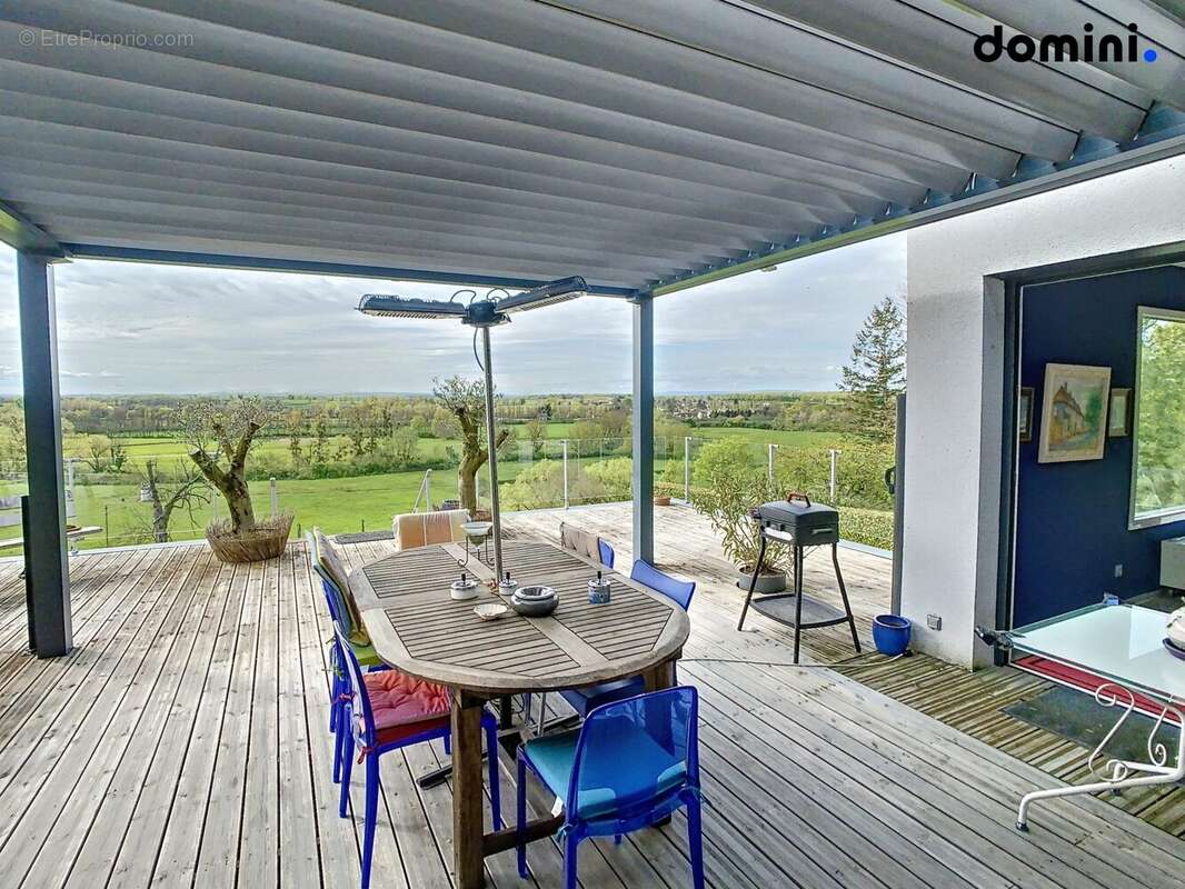 Maison à PARAY-LE-MONIAL