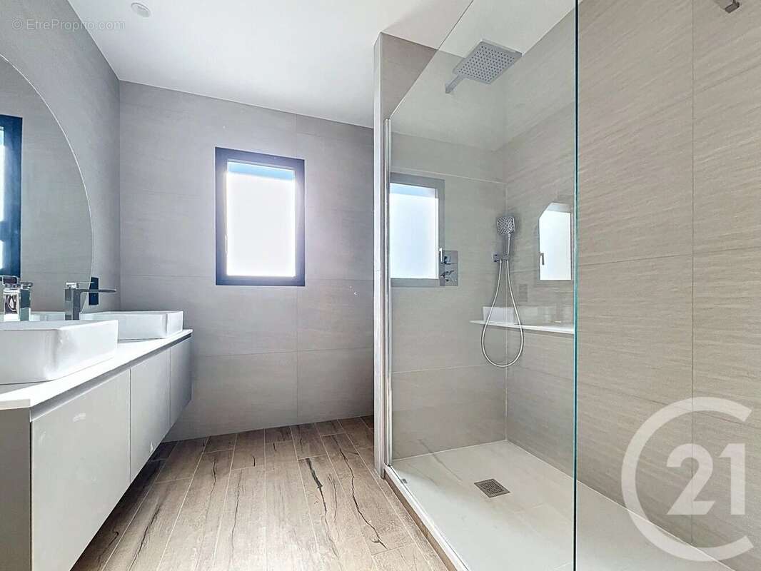 Maison 143 m² à Mougins  - photo 11