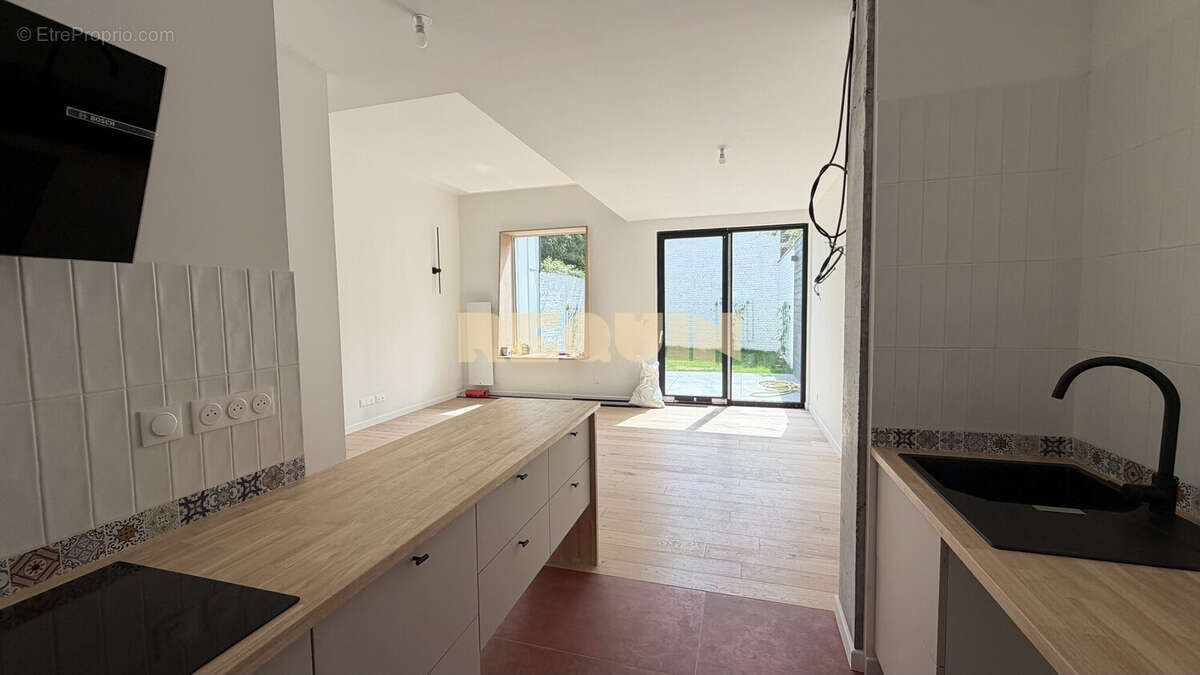 Appartement 78 m² à Lille  - photo 2