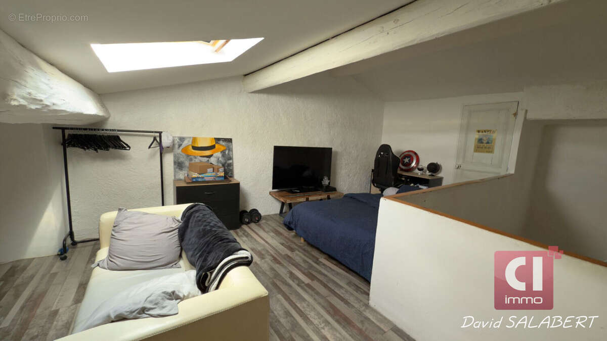 Appartement à BESSE-SUR-ISSOLE