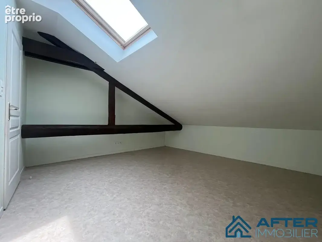 Appartement 400 m² à Moncel-Les-Luneville  - photo 4