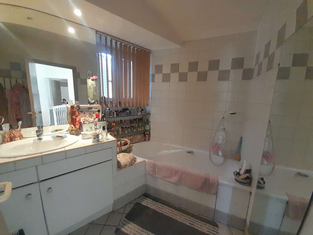 Maison à SAINT-PE-DE-BIGORRE