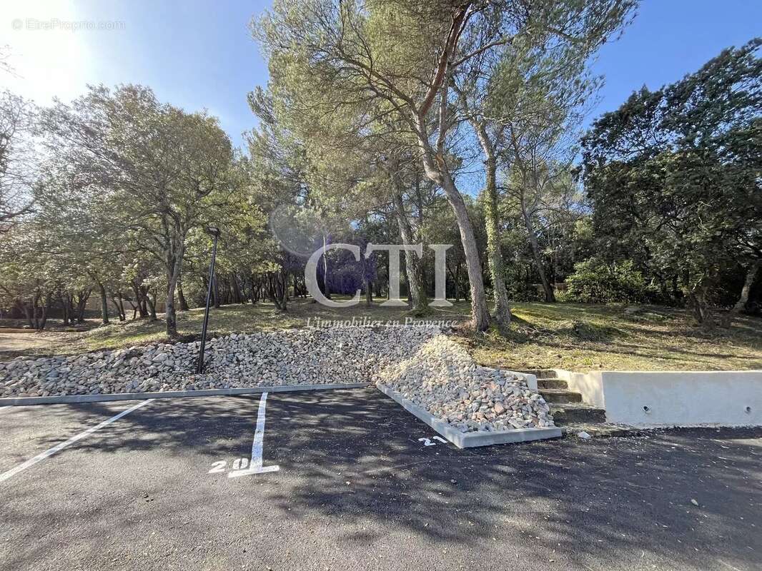 Appartement à VAISON-LA-ROMAINE