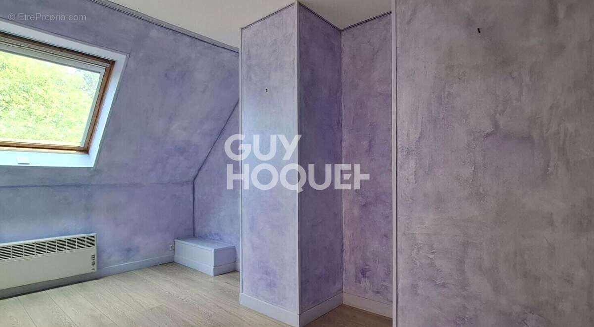 Maison à JUMEAUVILLE