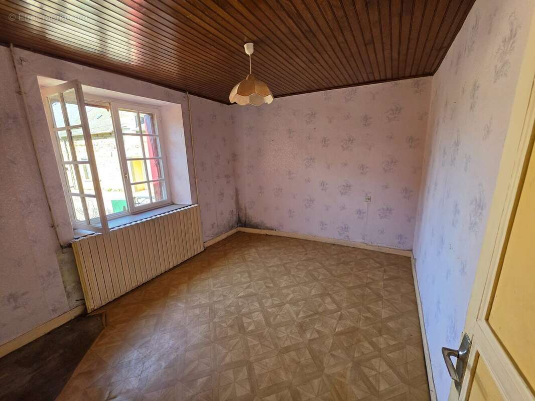 Maison 82 m² à Saint-Carreuc  - photo 7