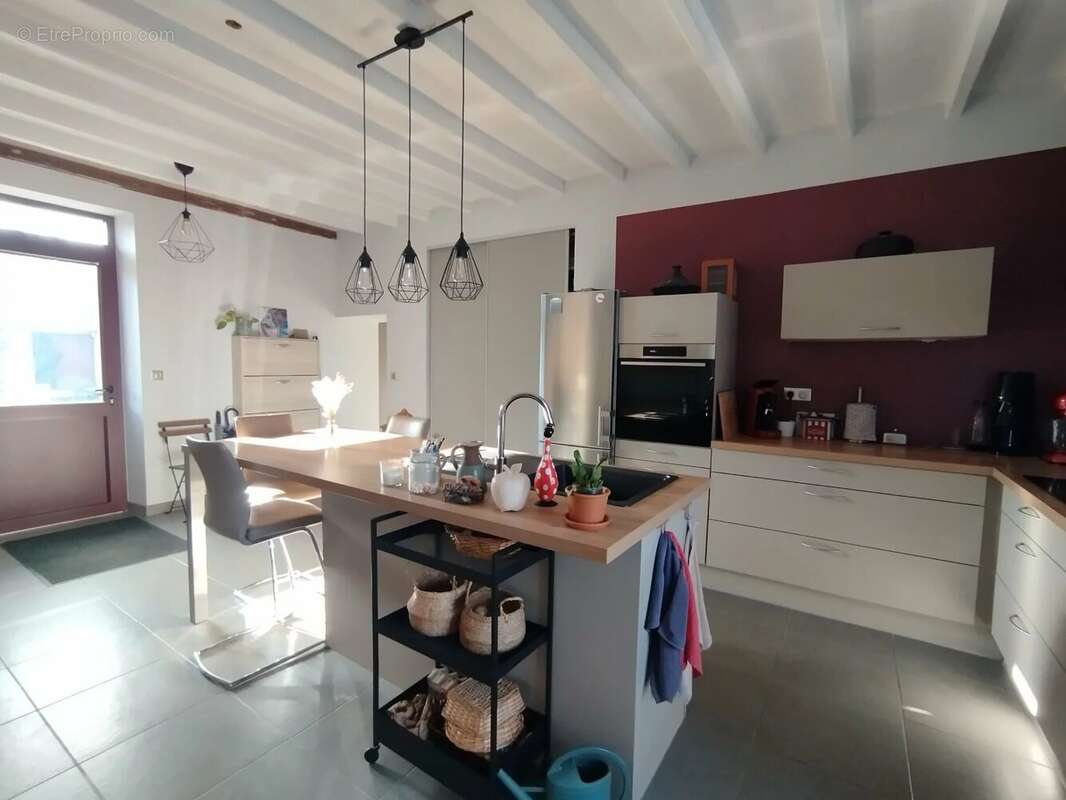 Maison à BRION-PRES-THOUET