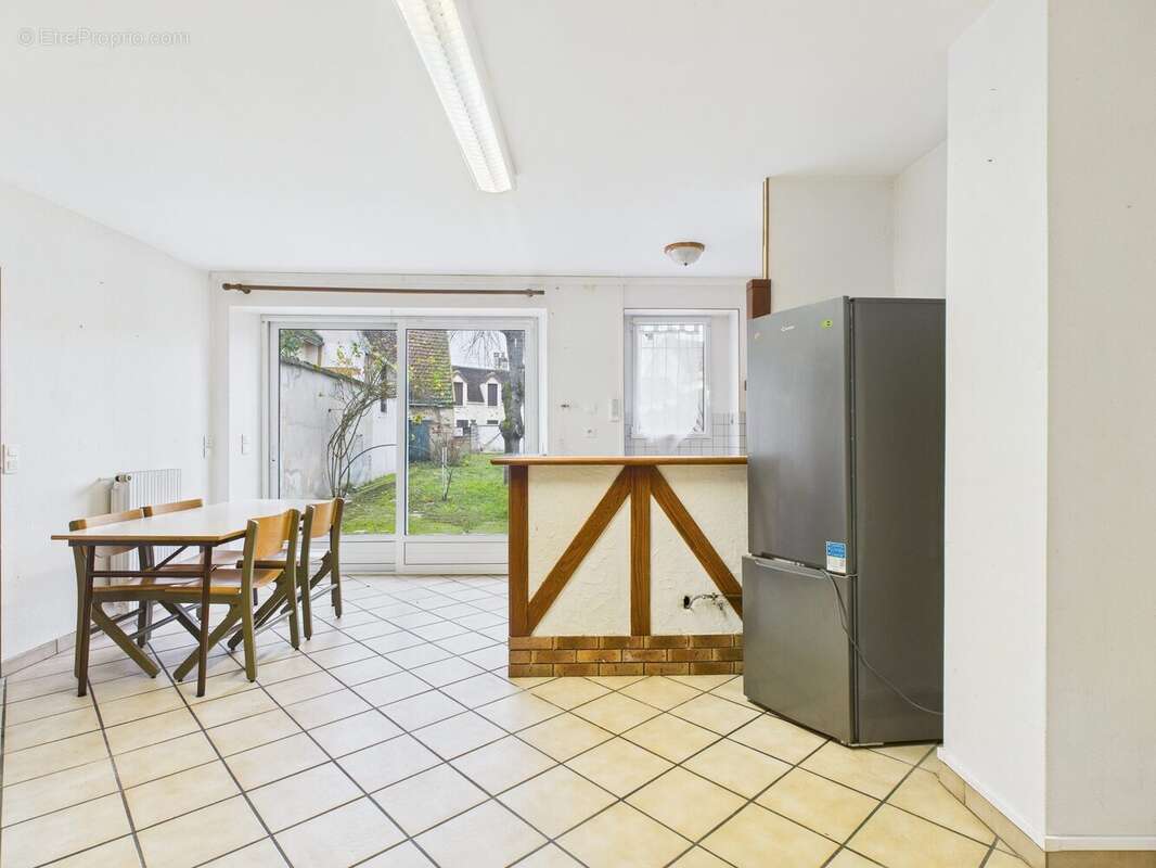 Maison à PONT-SUR-SEINE