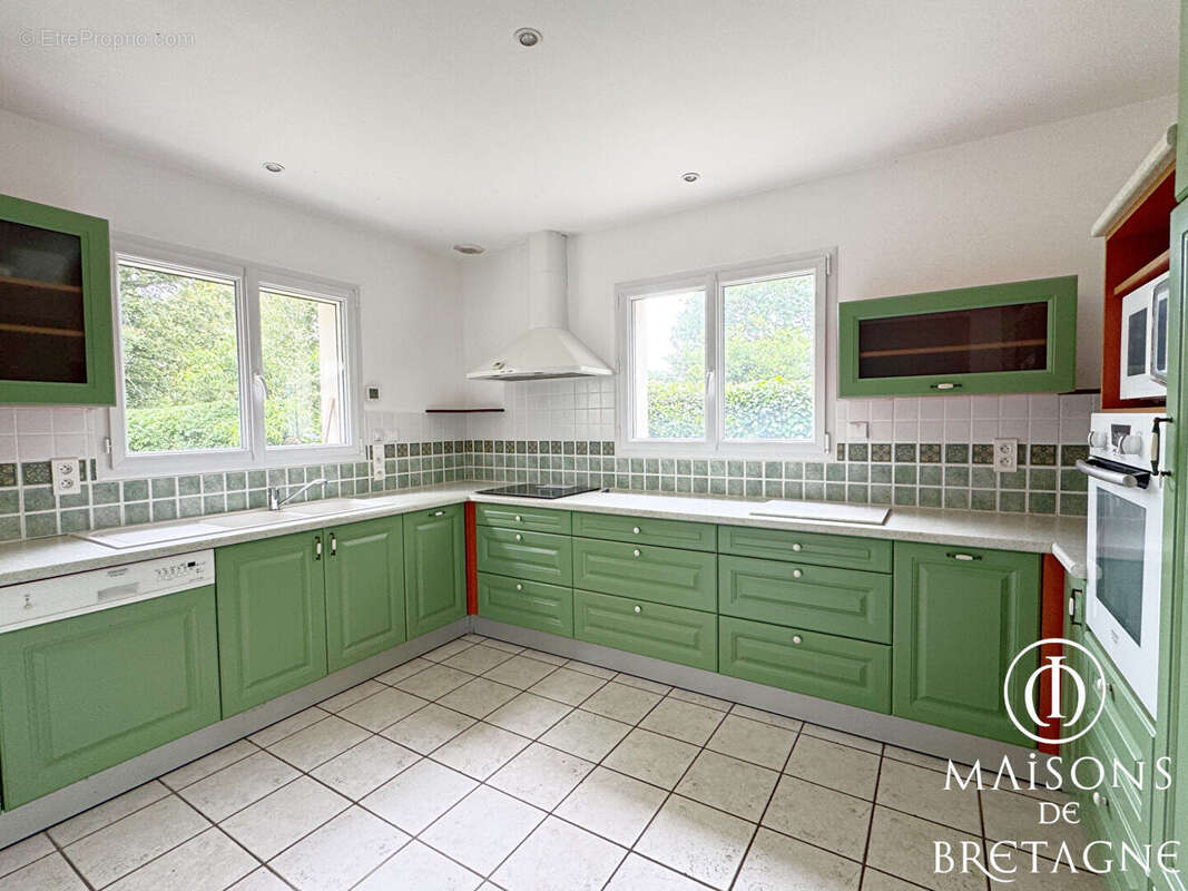 Maison Riec-sur-Belon 6 pièces 148 m2 proche rives du Belon sur 1,7 hectare de terrain - photo 4