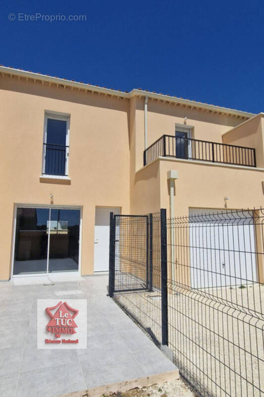 Maison à MONDRAGON