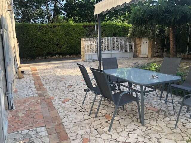 Maison à SAINT-AUBIN-DE-LANQUAIS