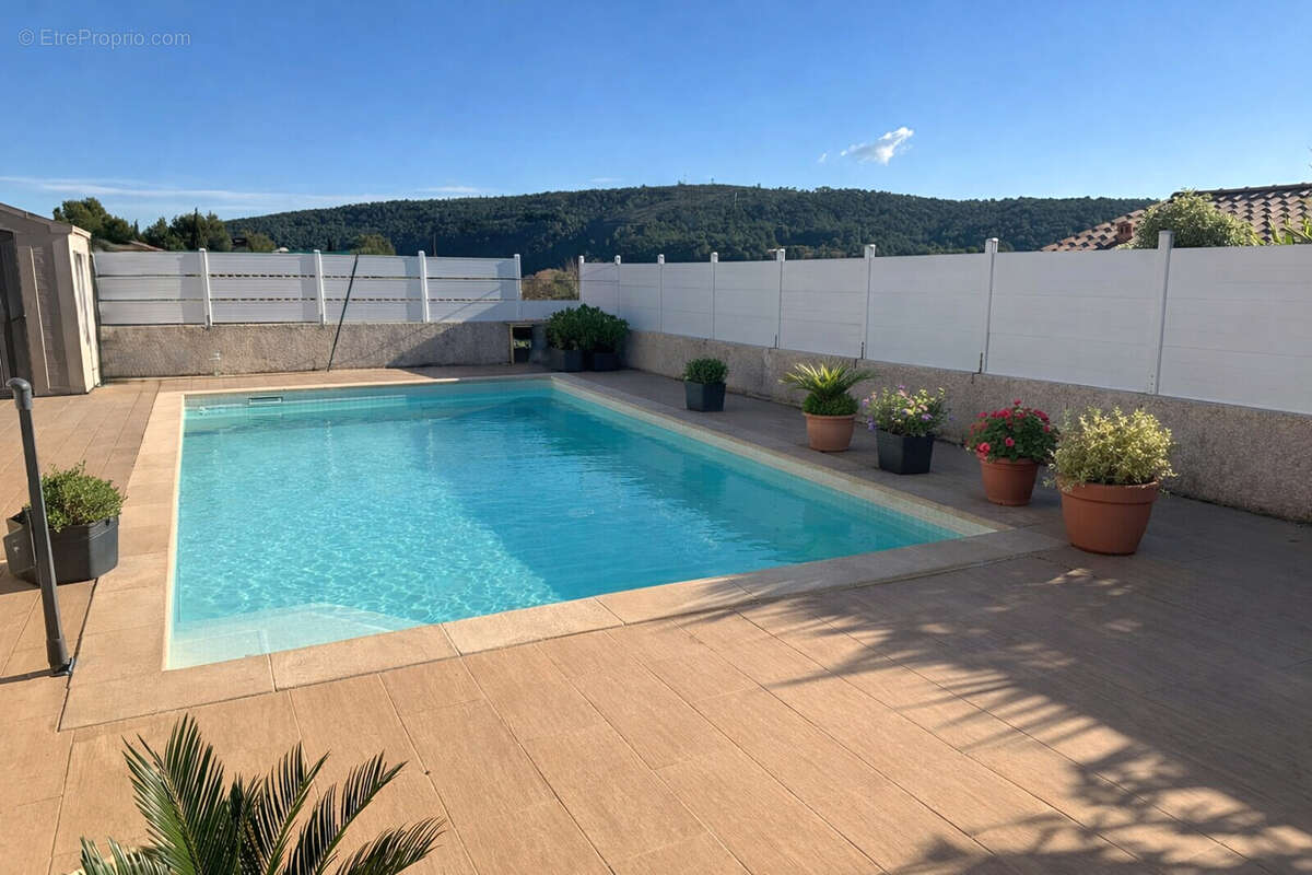 Maison à BIZE-MINERVOIS