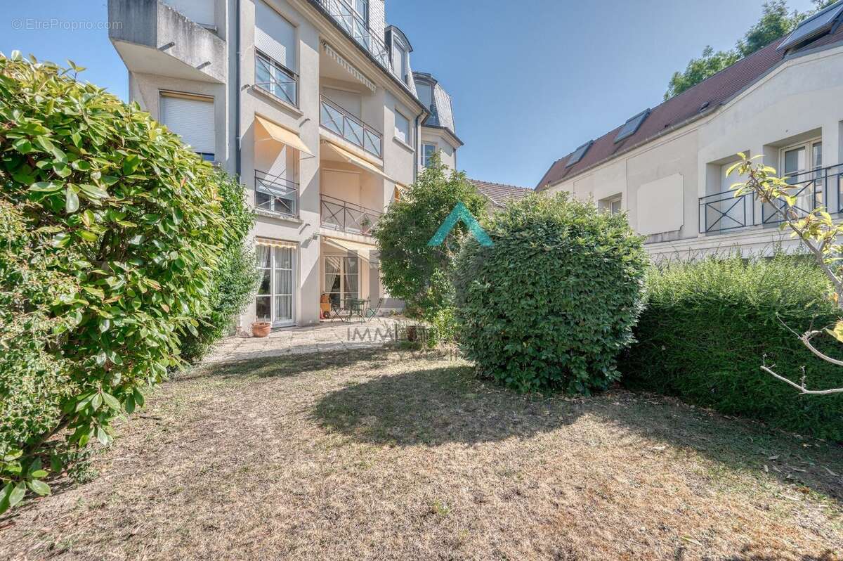 Appartement à SAINT-GERMAIN-EN-LAYE