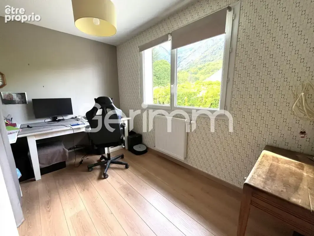 Vente - Maison - 6 pièces + cuisine - 132 m² - 519 000 € - LA - photo 19