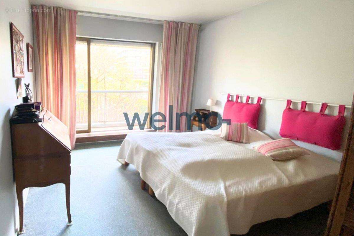 Appartement à VERSAILLES