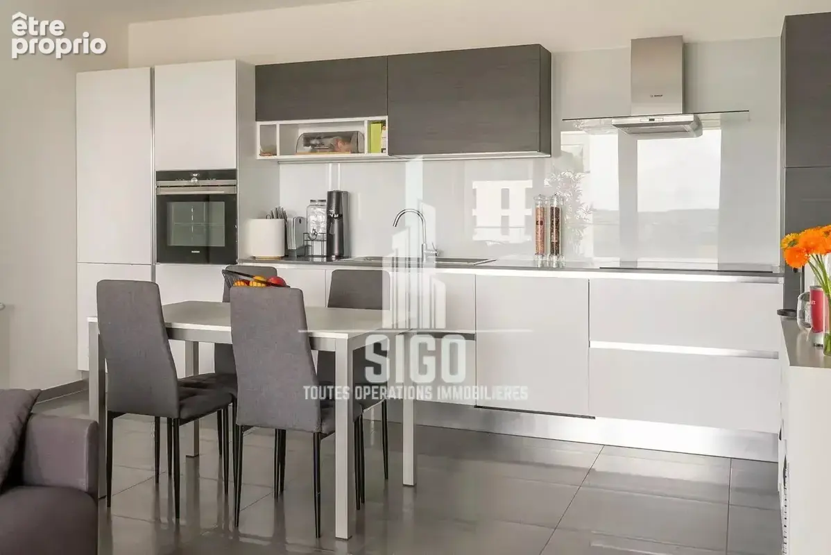 Dans une résidence récente, superbe appartement meublé à vendre – route d’Esch, L-1471 Luxembourg (Gasperich) - photo 4