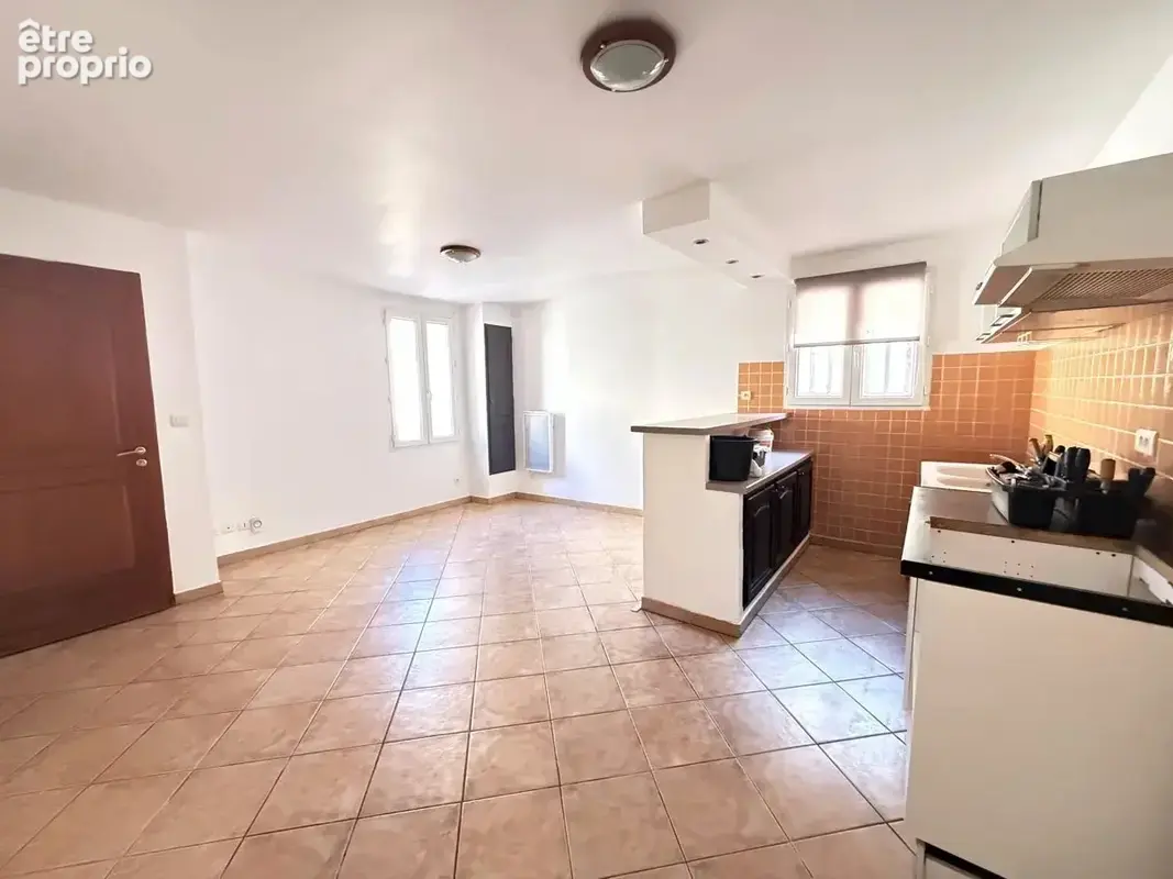Appartement t3 65 m² – le rove centre village – 2 chambres – aucune charge de copropriété – rentabilité 5,9 % - photo 2