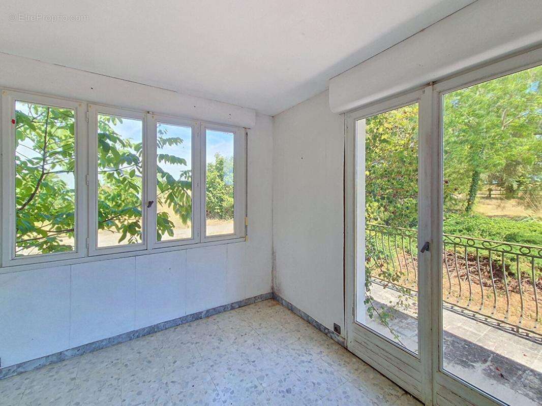 Maison Avord 5 pièce(s) 85 m2 - photo 12