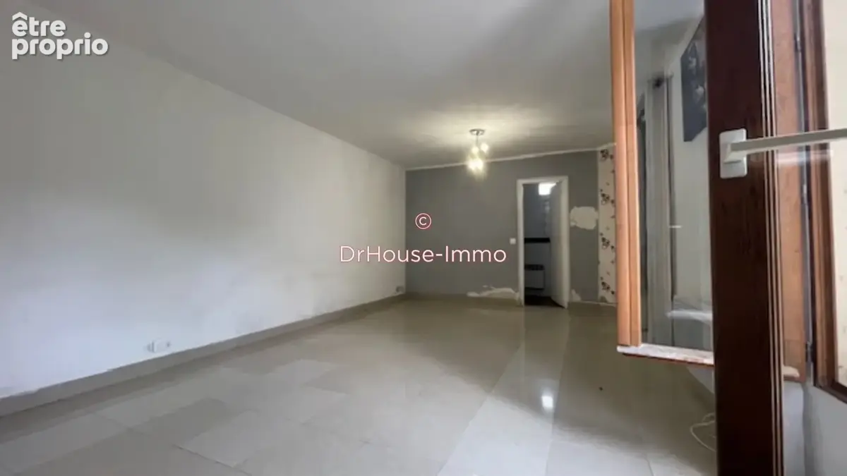 Maison 4 pièces 85 m² à vendre à Les Pavillons-Sous-Bois (93320) - photo 2
