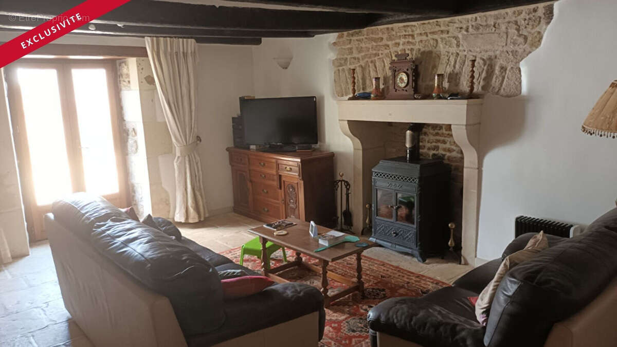 Maison à COUHE