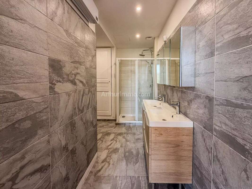 Appartement à DRAGUIGNAN