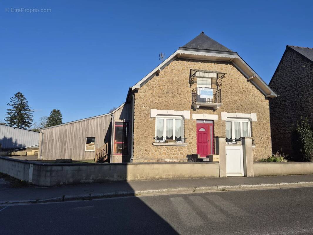 Maison à MONTAUDIN