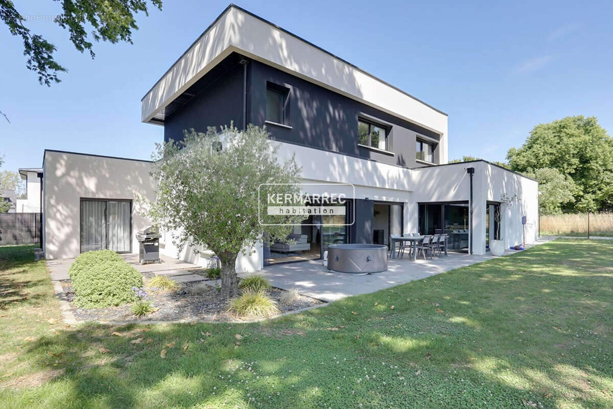 Maison à BRUZ