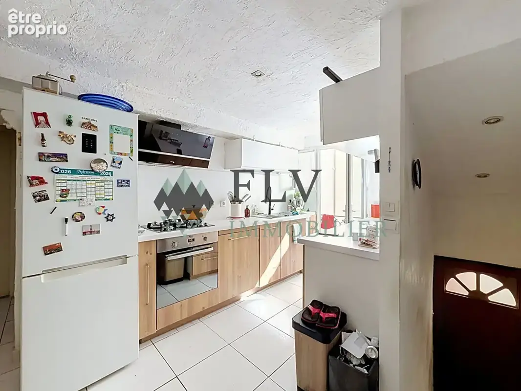 À vendre Appartement avec dépendances atypiques - photo 3