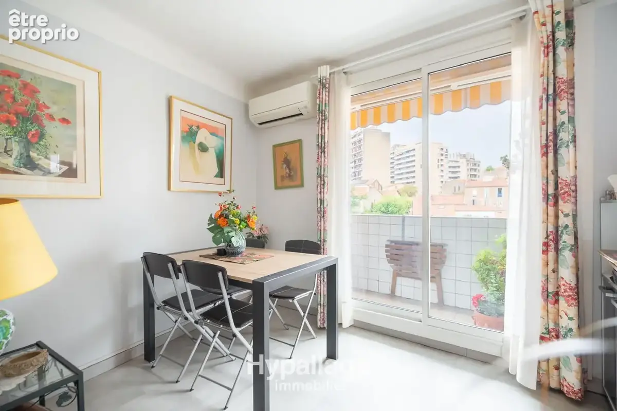 Vend type 3 lumineux balcon cave ascenseur 13004 Marseille - photo 4