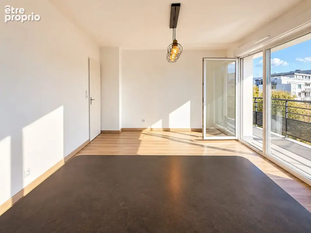 Appartement 3 pièces 65 m² à vendre à Tours (37100) - photo 3