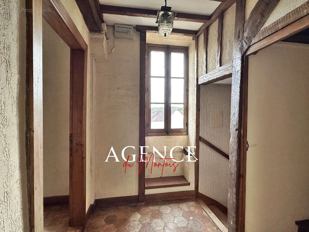 Maison à DONNEMARIE-DONTILLY