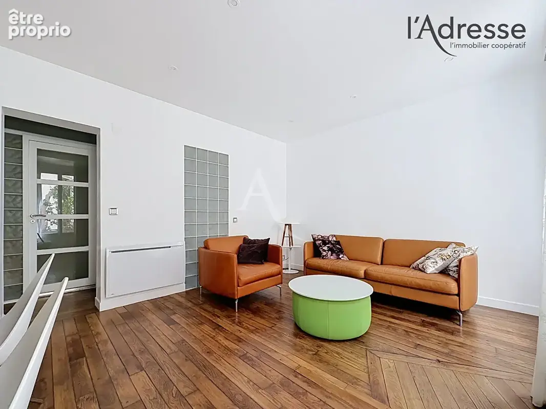 SURESNES/PUTEAUX Bas Rogers Appartement 2 pièces 42m² - 1 Balcon - 1 Cave - photo 9