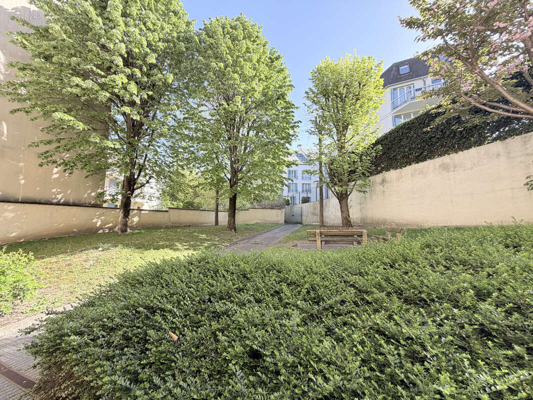 Appartement à RUEIL-MALMAISON