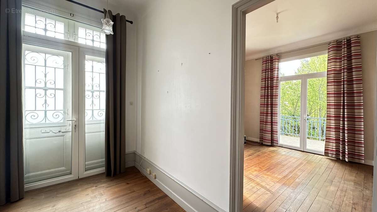 Maison de caractère dax quartier st vincent de 7 pièces de 190 m2 - photo 6