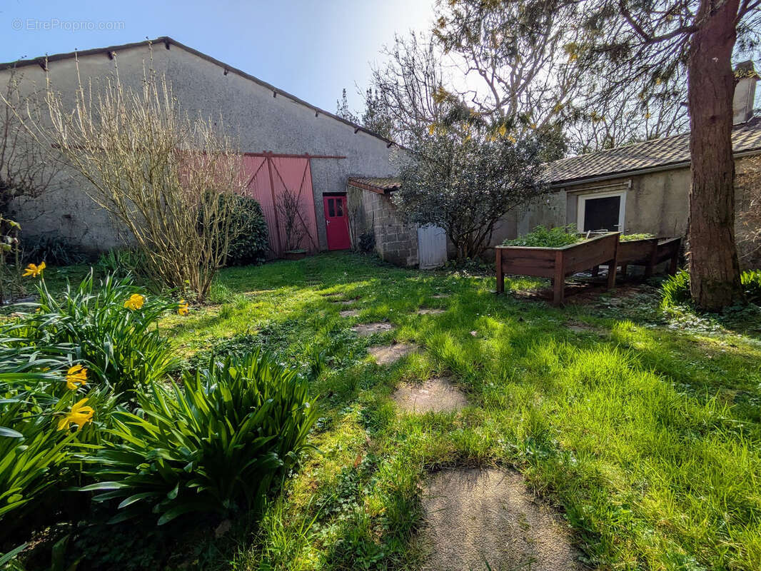 Maison à MOUILLERON-EN-PAREDS