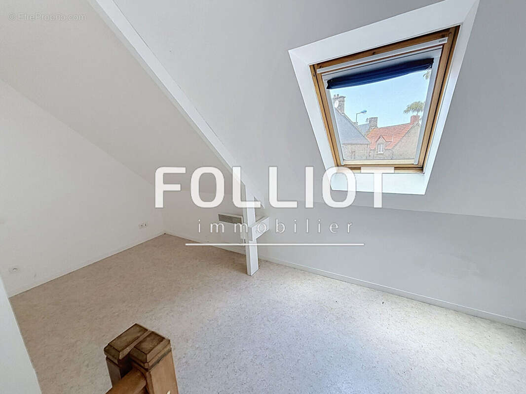 Immeuble gouville sur mer 20 pièce(s) 217 m2  9 appartements belle rentabilite possible - photo 8