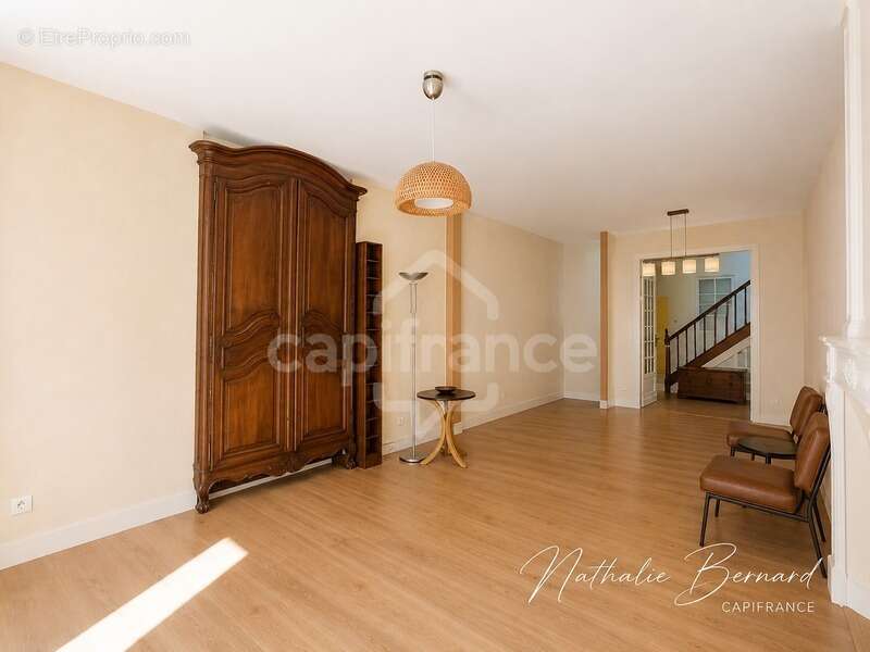 Immeuble mixte avec local commercial et habitation – Centre-ville de Villeneuve-sur-Lot - photo 3