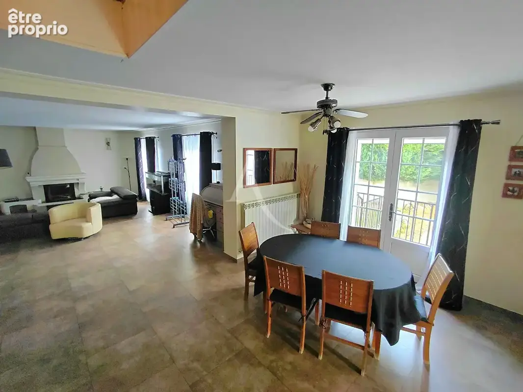 Propriété 8 pièces 205 m2 - photo 4