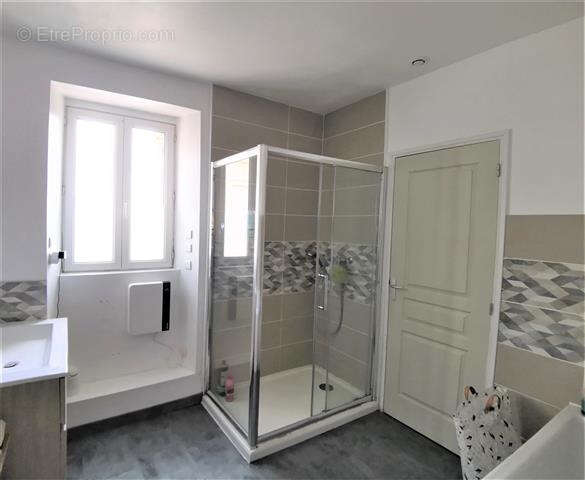 Maison de bourg, 3 chambres - photo 6