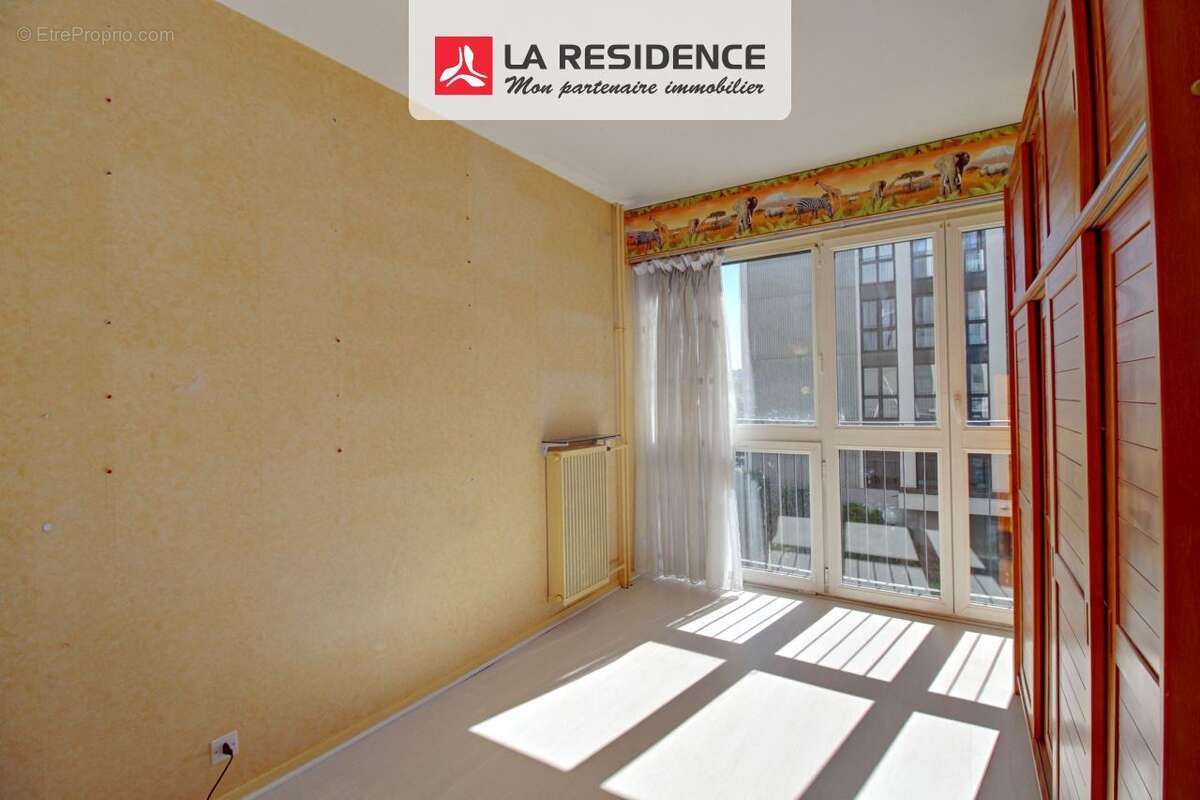Appartement à LES MUREAUX