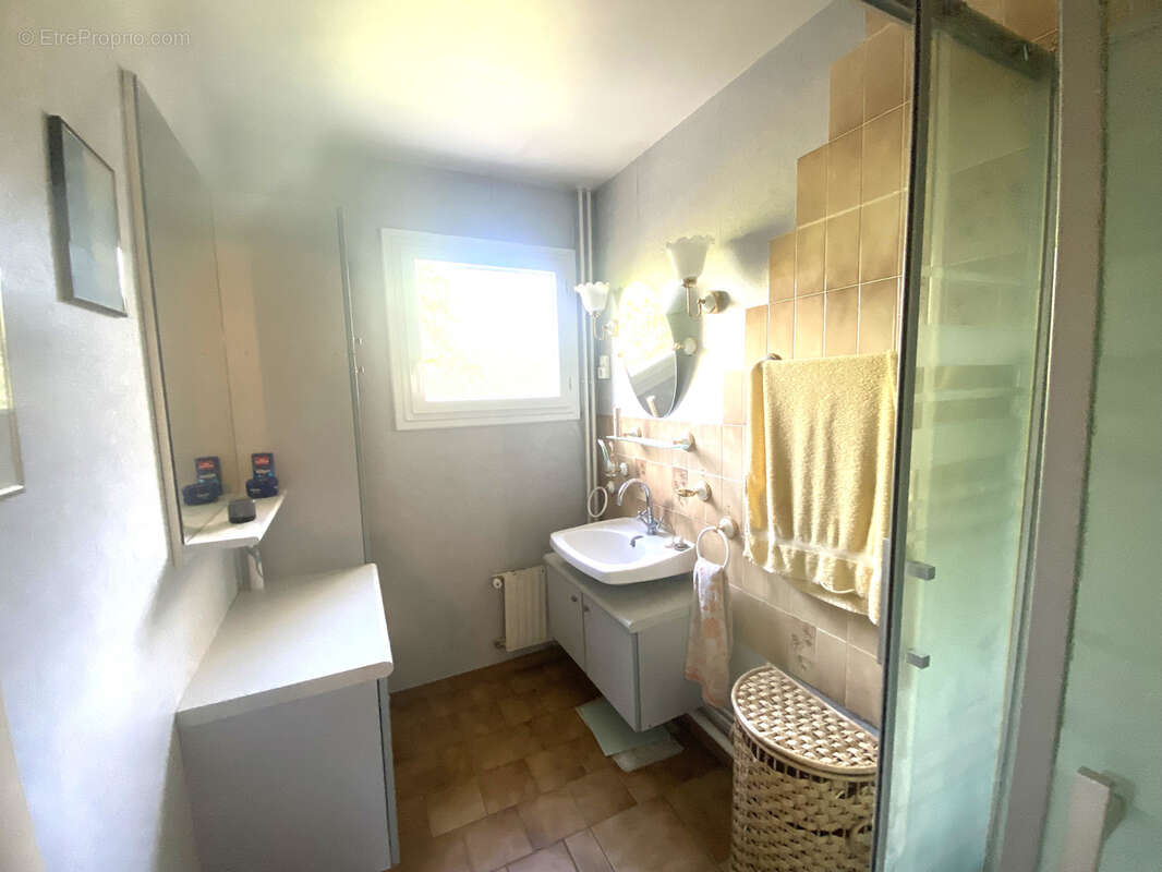 Appartement à EPINAY-SUR-SEINE